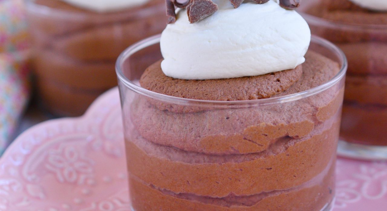 Mousse de chocolate fácil con 3 ingredientes